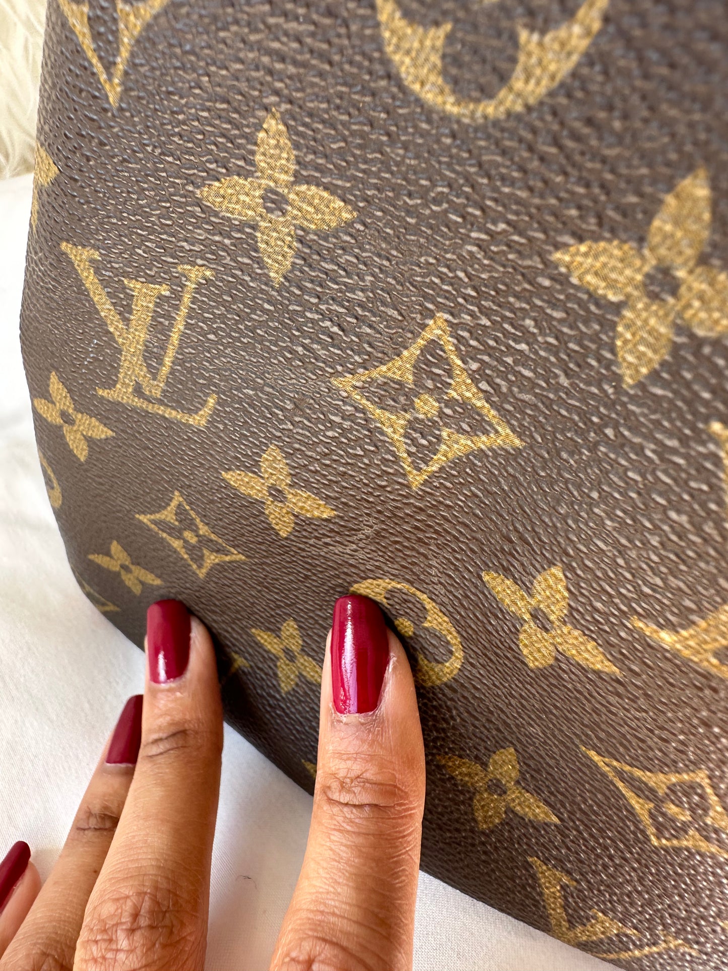 *SOLD* Louis Vuitton Speedy 30