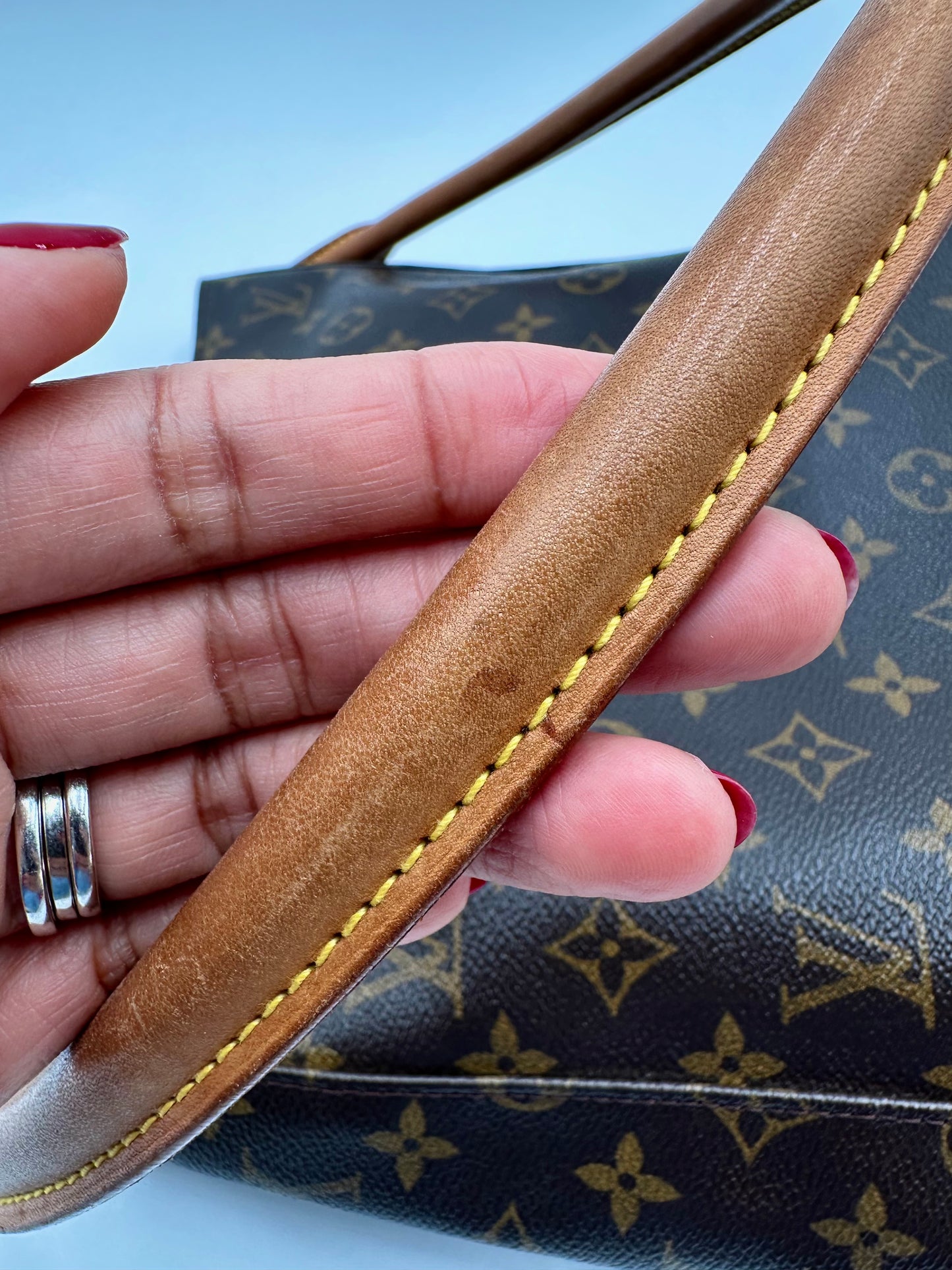 Louis Vuitton Monogram Looping Shoulder Bag